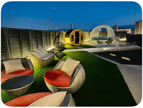 Ｌｕｘｕｒｙ　Ｈｉｌｌｓ／民泊