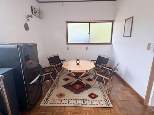 森の中の一棟コテージ「ｕｎｄｏ」　＾