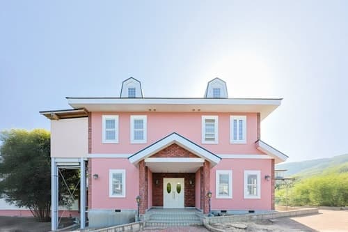 【１棟貸】グループでも３世代の家族でも最大８名まで宿泊可能！　＾