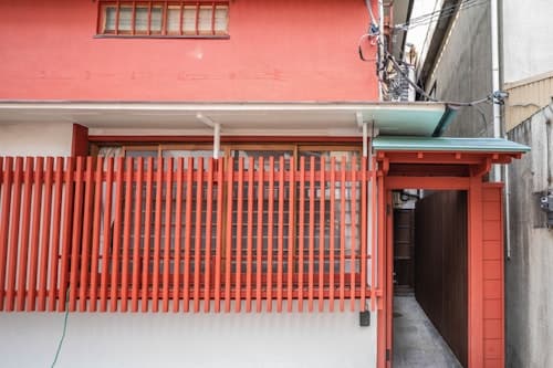 熱海・花火徒歩１０分の和モダン宿｜舞庵／民泊