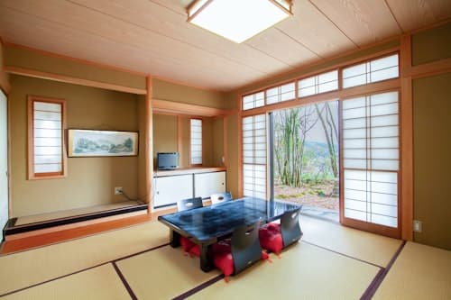 小さなゲストハウス　風音翆舎　＾