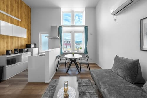 ＦＵＲＡＮＯ　ＲＥＳＯＲＴ　ＷＡＫＡＢＡ　Ｅ／民泊