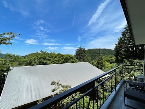 【源泉かけ流し貸切温泉】グランジョルノ箱根小涌谷 ^