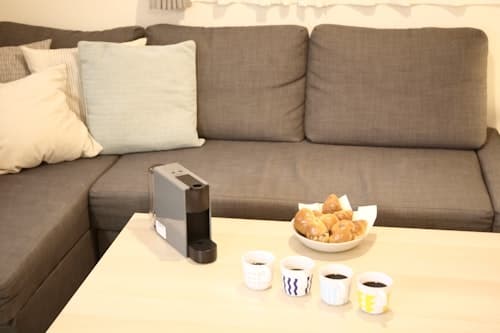 家族旅行に最適！駅徒歩３分＆無料駐車場付の広々３ＬＤＫ（最大定員１２名）ＬＨ／民泊