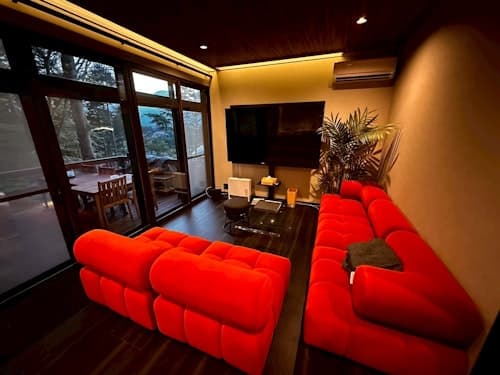 Ｔｈｅ　Ｎｏ．１０　Ｍｔ．Ｆｕｊｉ　Ｆｏｒｅｓｔ　Ｈｏｕｓｅ　＾