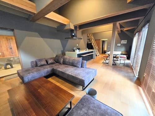 彫刻の森至近・3LDK ^