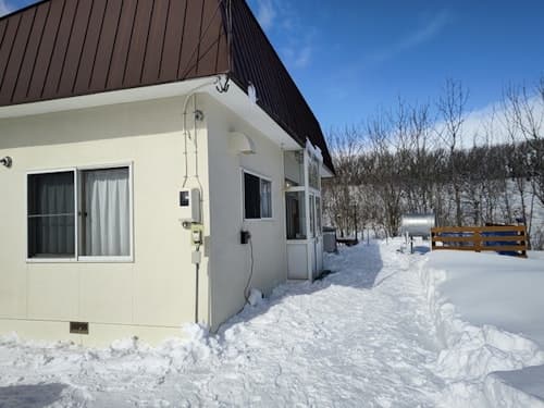 Ｈｅｒｍｉｔ　知床　（１棟貸　１組）　＾