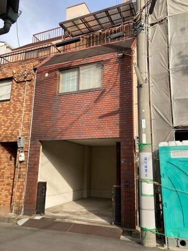 駅近３分！ＵＳＪまで電車で５分！無料駐車場付き貸切戸建て／最大８名　ＬＨ２／民泊