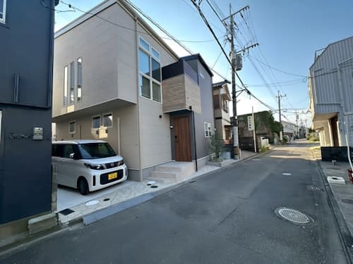 Ｔｈｅ　Ｃｌｕｂｈｏｕｓｅ　ＮＩＳＨＩＴＡＣＨＩ　＾