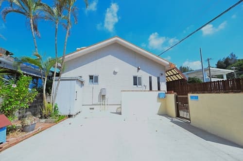 Ｋｙｏ．Ｂｅａｃｈ　ＩＮＮ！！喜瀬ビーチで過ごす至福のひととき｜　＾