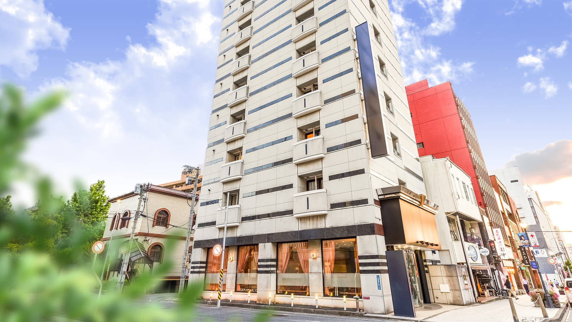 ホテル山形ヒルズ　駅前大通り店（旧：アパホテル〈山形駅前大通〉）