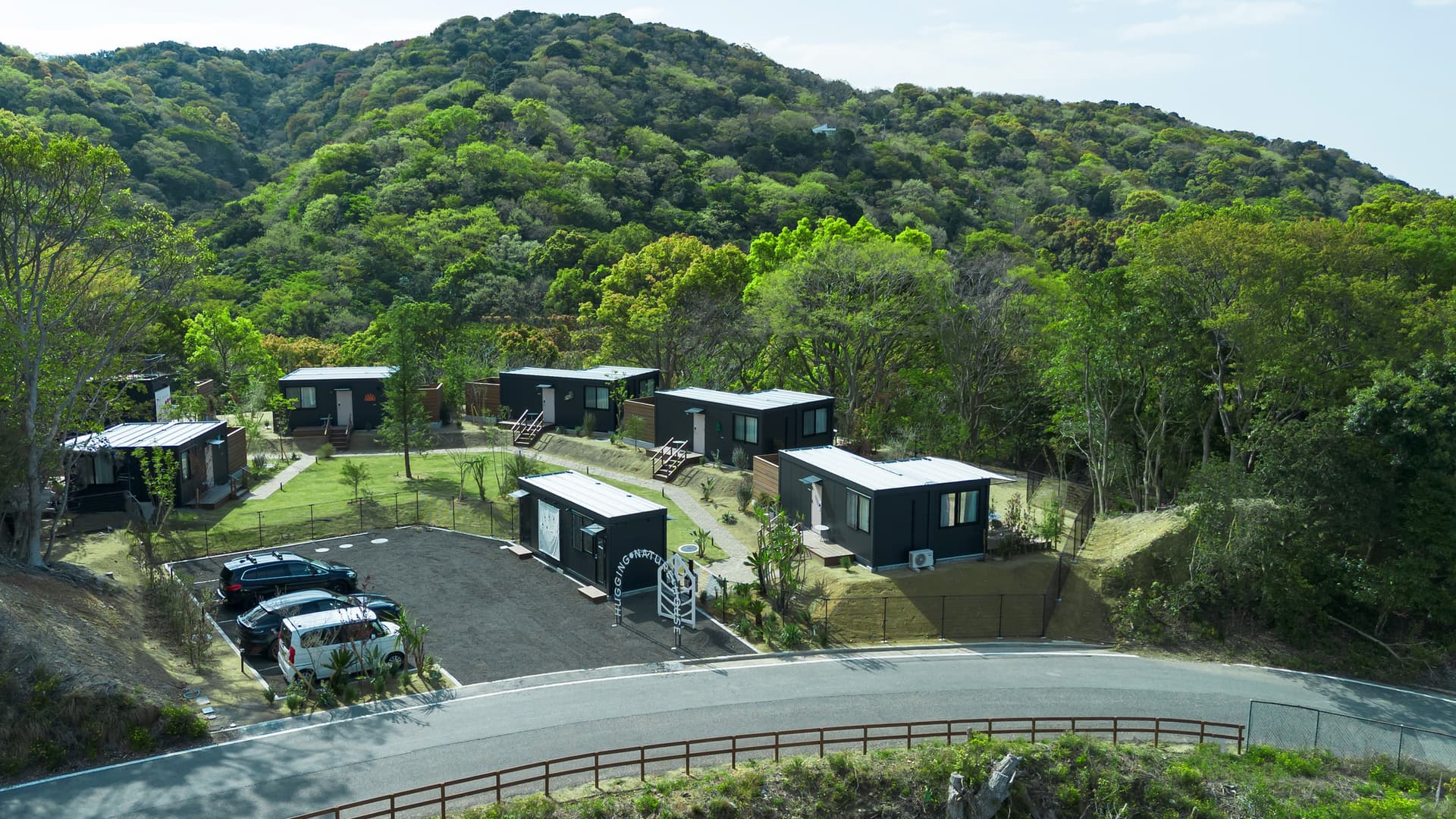 ａｍａｒａｎｃｉａ　ｃｏｔｔａｇｅ　ｈｕｇｇｉｎｇ　ｎａｔｕｒｅ　ｈｏｕｓｅ＜淡路島＞