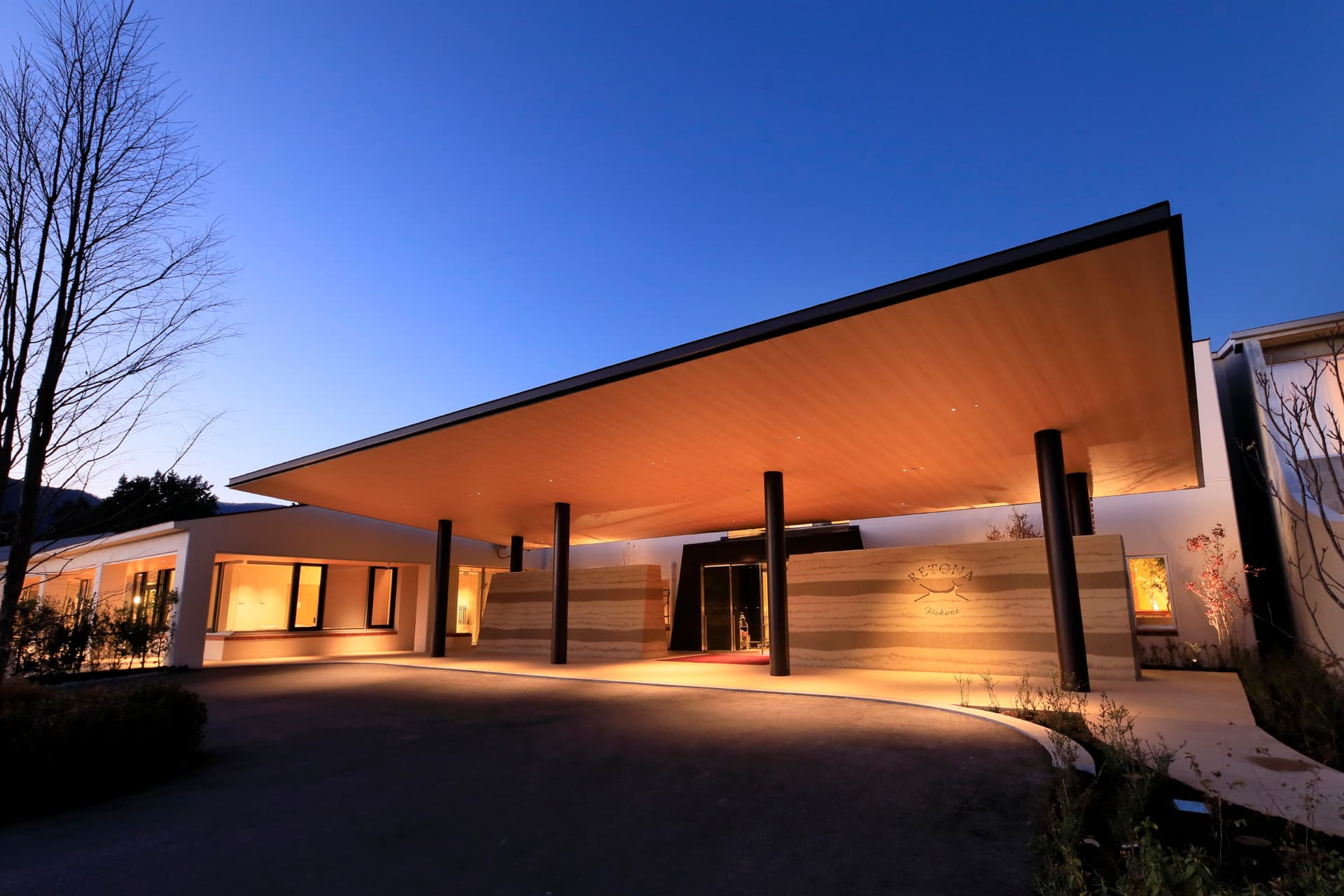 ＲＥＴＯＮＡ　ＨＡＫＯＮＥ　／　リトナ箱根（２０２５年１２月１５日ＯＰＥＮ）