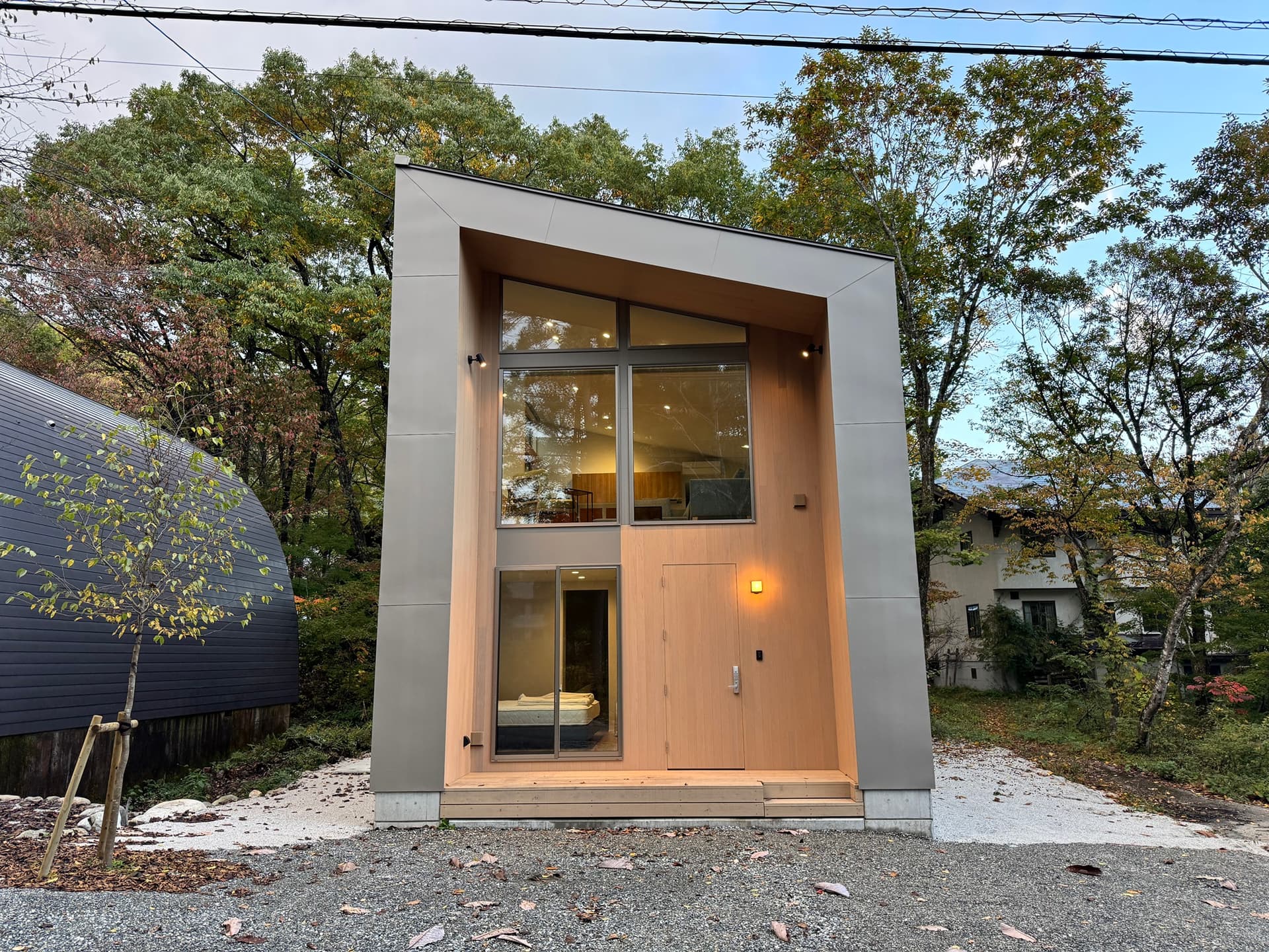 Ｅｖｅｒｇｌｏｗ