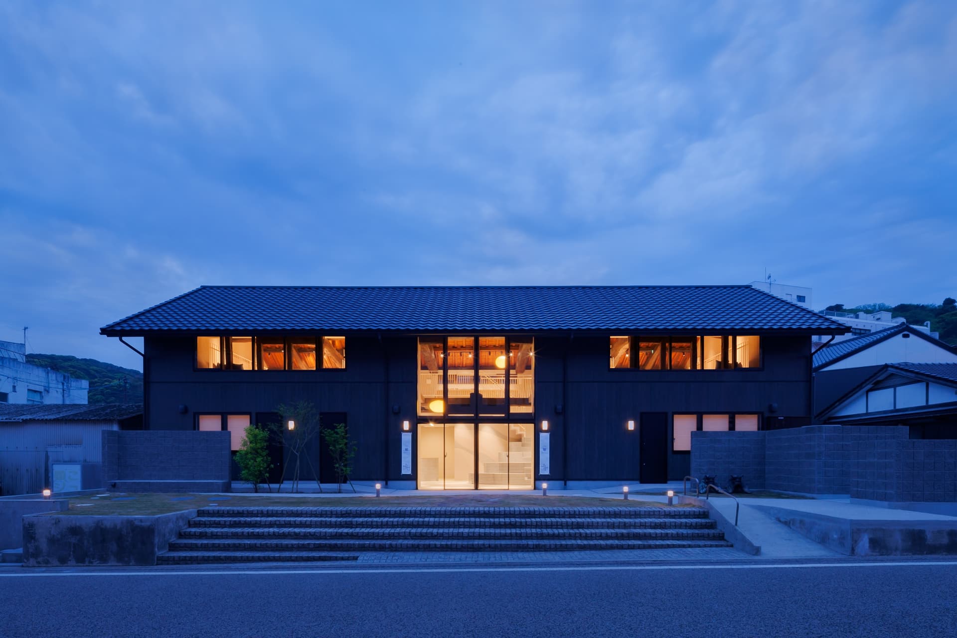 Ｔｈｅ　曜　Ｔｅｒｒａｃｅ