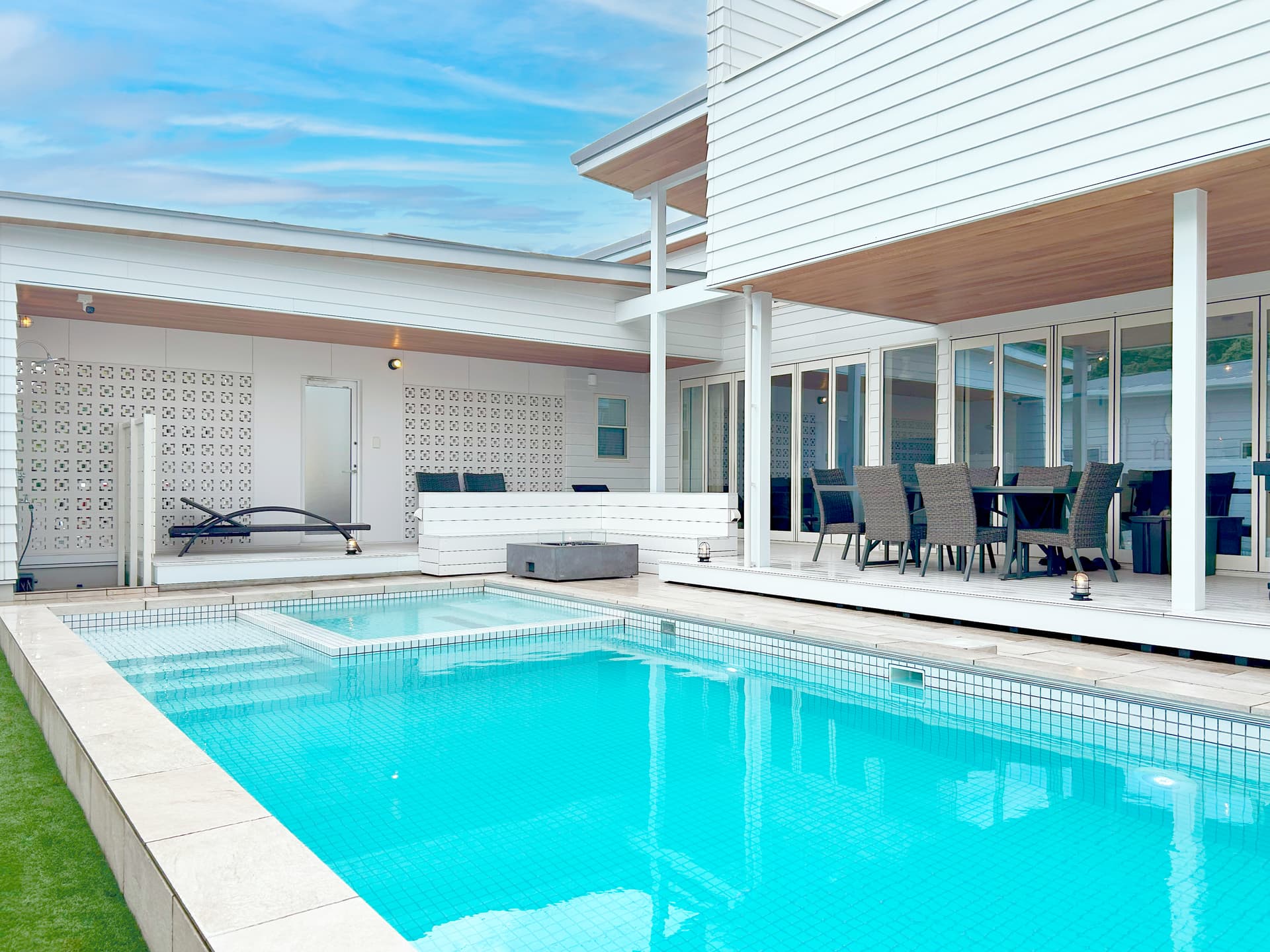 ＮＡＭＩＮＯＭＡ　ＢＬＵＥ　青島