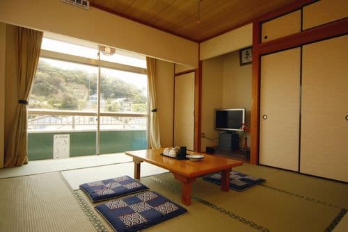 民宿　岬＜愛知県・篠島＞ 2