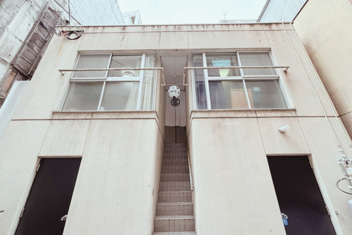 ＡＰＡＲＴＭＥＮＴ　ＨＯＴＥＬ　高松裏路地