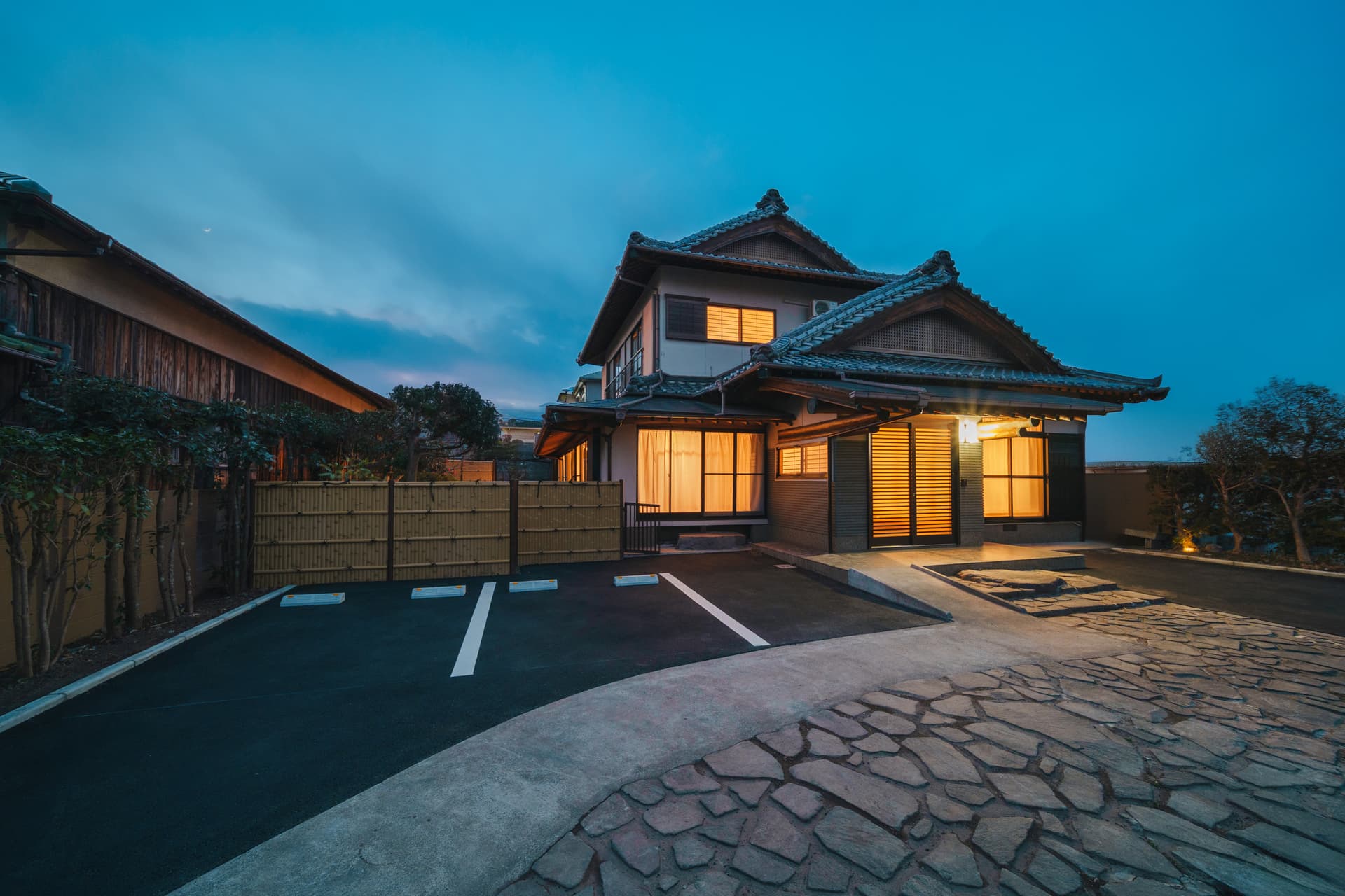 アリュール照波園