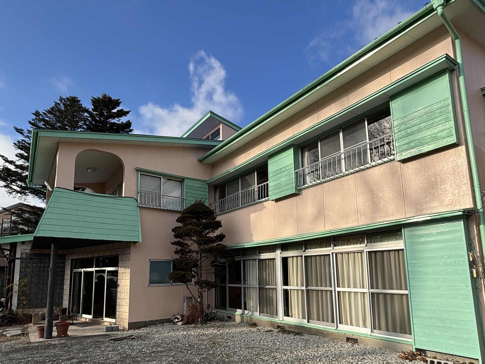 ＨＯＴＥＬ　Ｍｔ．Ｆｕｊｉ　ＭｏＭｏＡｕｎｇ　桃庵