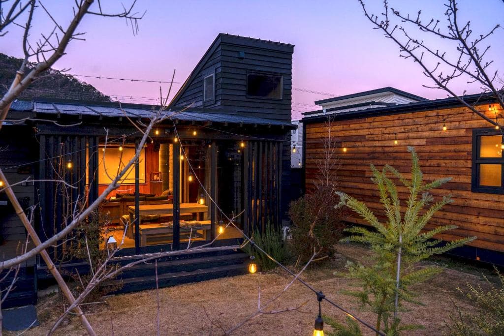 Ｔｉｎｙ　Ｂａｓｅ　Ｔｈｅ　Ｒｉｖｅｒ