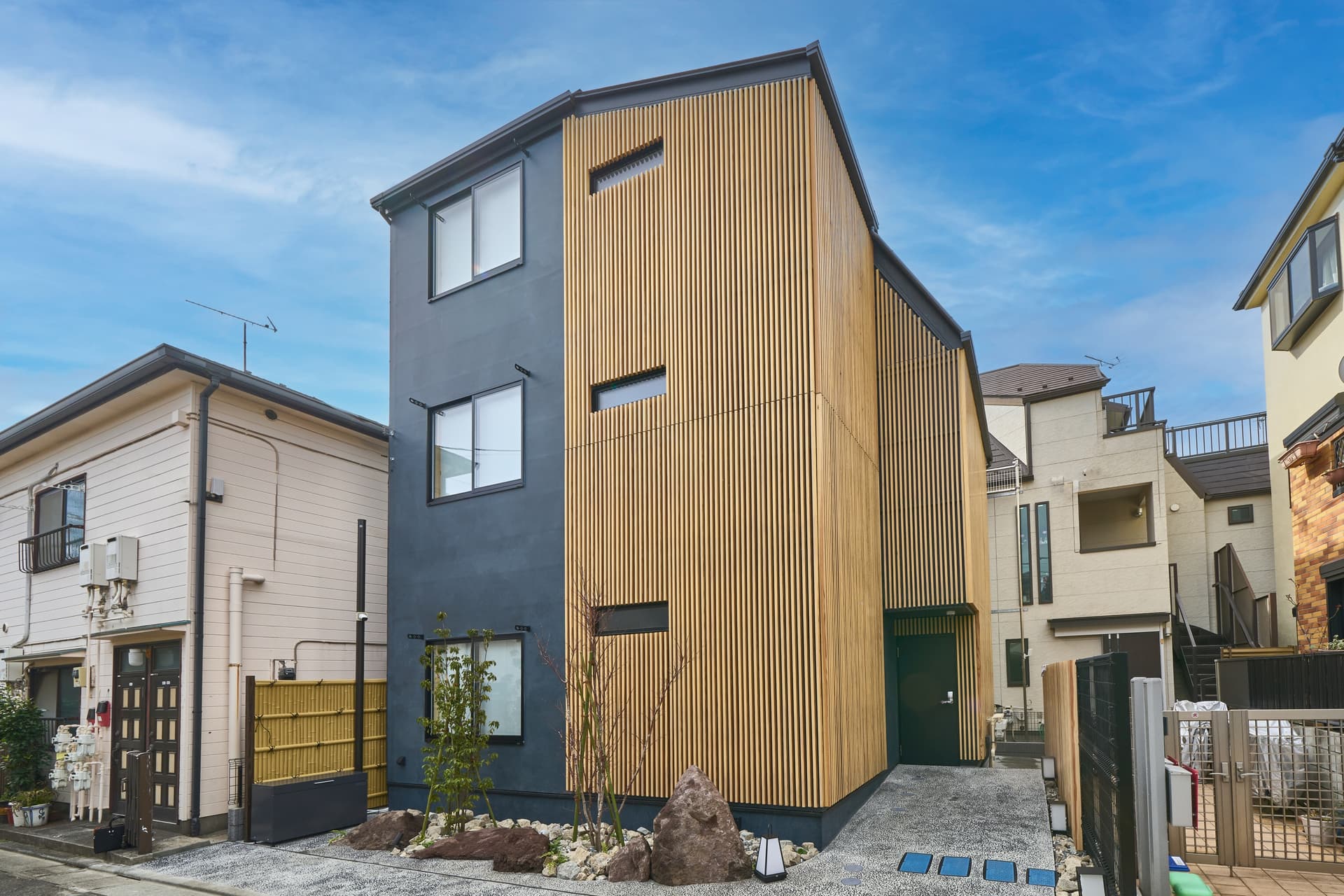 TIME LUXE 三軒茶屋 〜刻ノ間(ときのま)〜