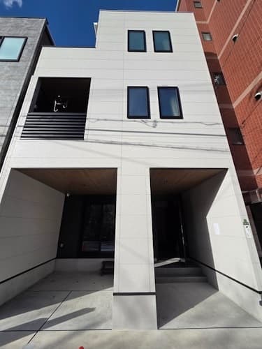 夕拾・新築一戸建て１２０平米（ダブルテラス）｜大阪　千日前線・北巽駅徒歩２分｜難波・日本橋まで／民泊