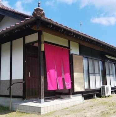 あさねこロッジ　＾