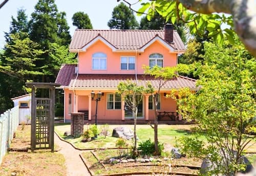 ＳＴＡＲ　ＰＥＡＫ　ＶＩＬＬＡ　黒川　＾