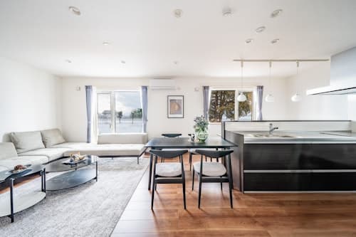 ＳＴＥＬＬＡＶＩＡ　＾