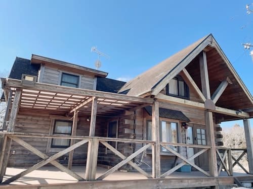 サウナ　ロッジ　キャンプ　森の音　＾