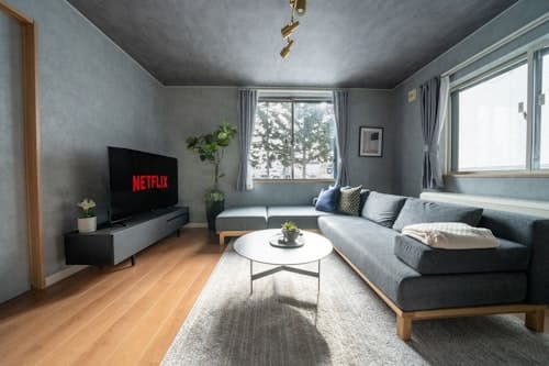 ＴＨＥ　ＧＲＡＣＩＯＵＳ　＾