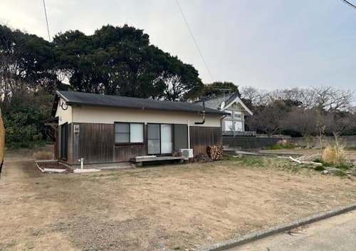 人の少ない砂浜すぐの静かな一棟貸し　＾