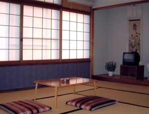 活魚問屋の宿　まるやす 2