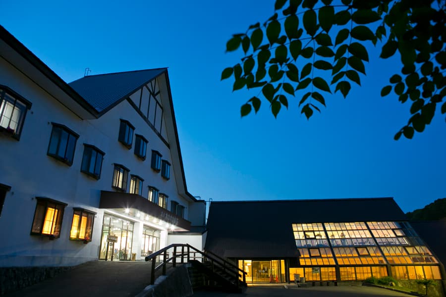 北湯沢温泉郷 湯元 ホロホロ山荘