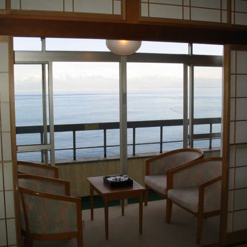 氷見温泉郷　くつろぎの宿　うみあかり 2