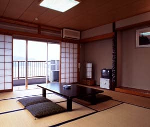 海辺の温泉宿　まるさん 2