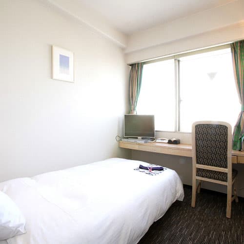 アパホテル〈金沢西〉 2