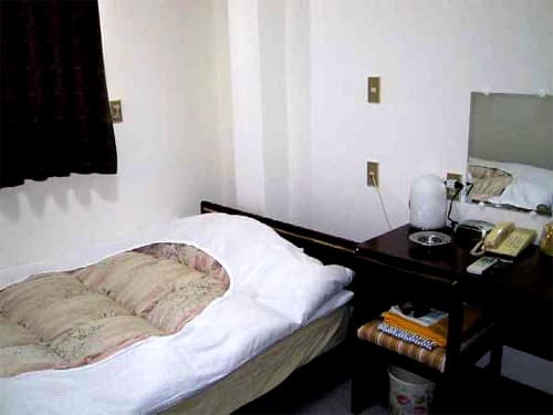 ビジネスホテル　山西 2