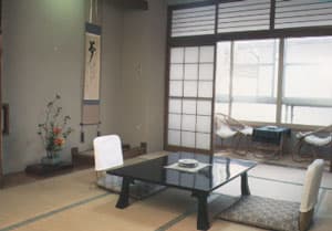 下諏訪温泉　鉄鉱泉本館 2