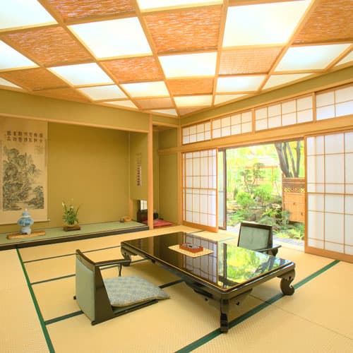 竹林庭瑞穂　旅籠きこり 2