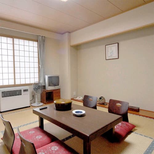 北国グランドホテル＜利尻島＞ 2