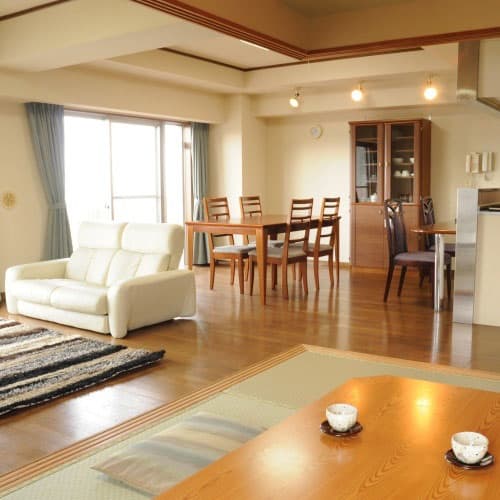 展望温泉付きコンドミニアムホテル　グランビュー岩井 2