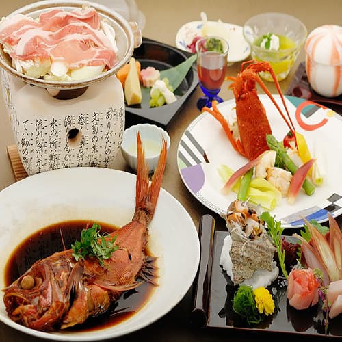 伊豆熱川温泉　六つの貸切風呂を湯めぐり　ふたりの湯宿　湯花満開 2