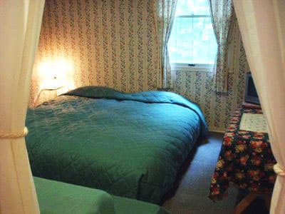 ペンション　アンティーク 2