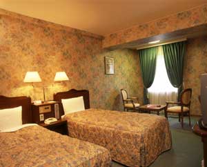 ホテルローレライ 2