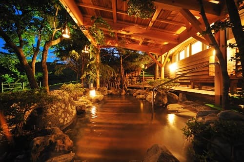 青根温泉　山景の宿　流辿 2