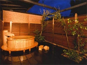 嬉野温泉　お宿　紅舎宮（くじゃく） 2