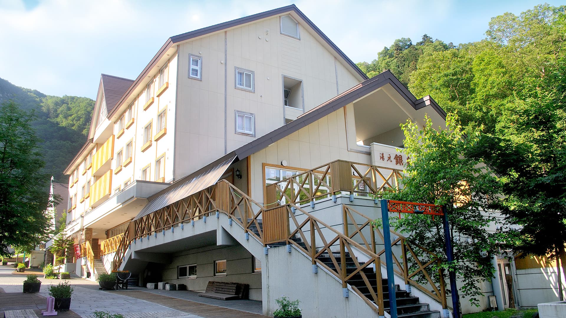 層雲峡温泉　湯元　銀泉閣（ＢＢＨホテルグループ）