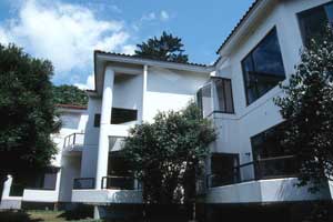 ルネッサ城ヶ崎 2